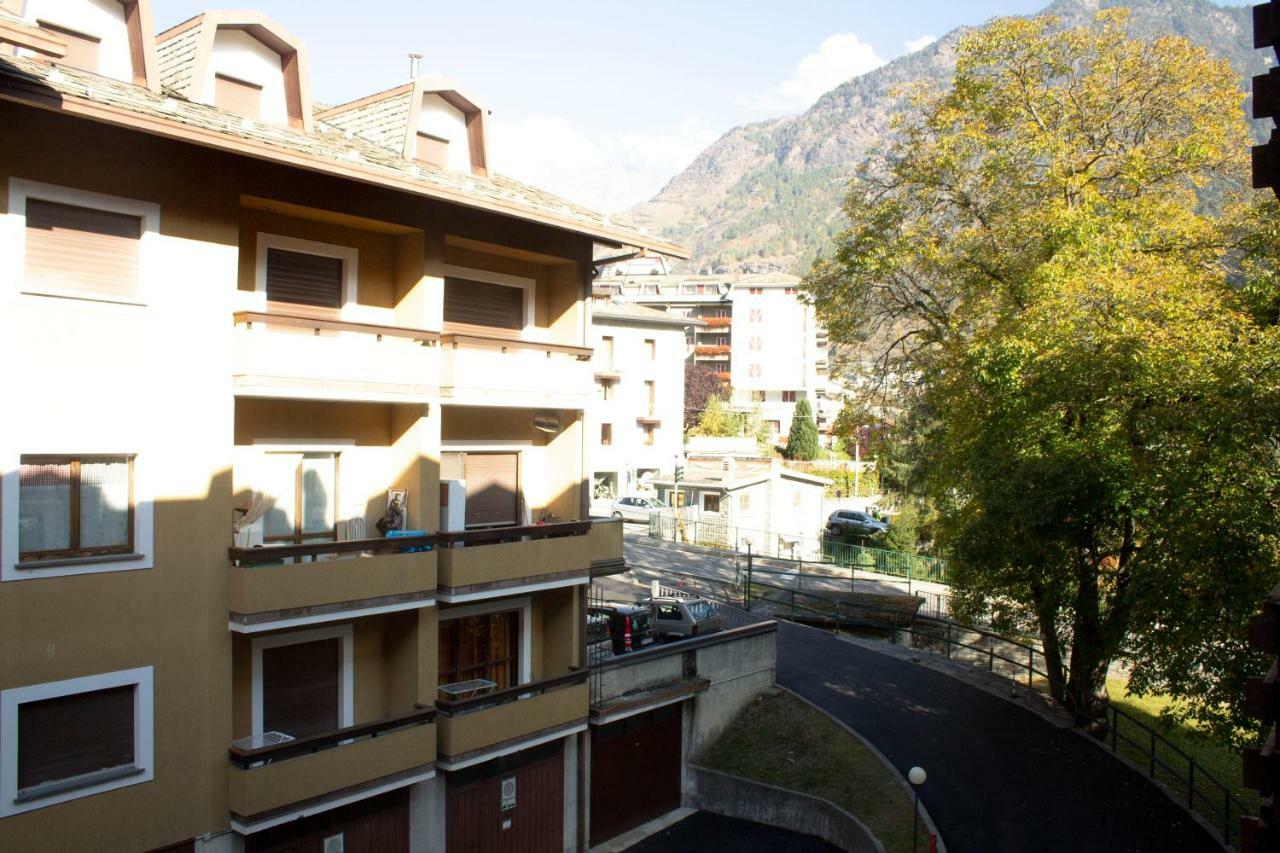 Appartamento In Centro A Chiesa Valmalenco Chiesa in Valmalenco Exteriér fotografie